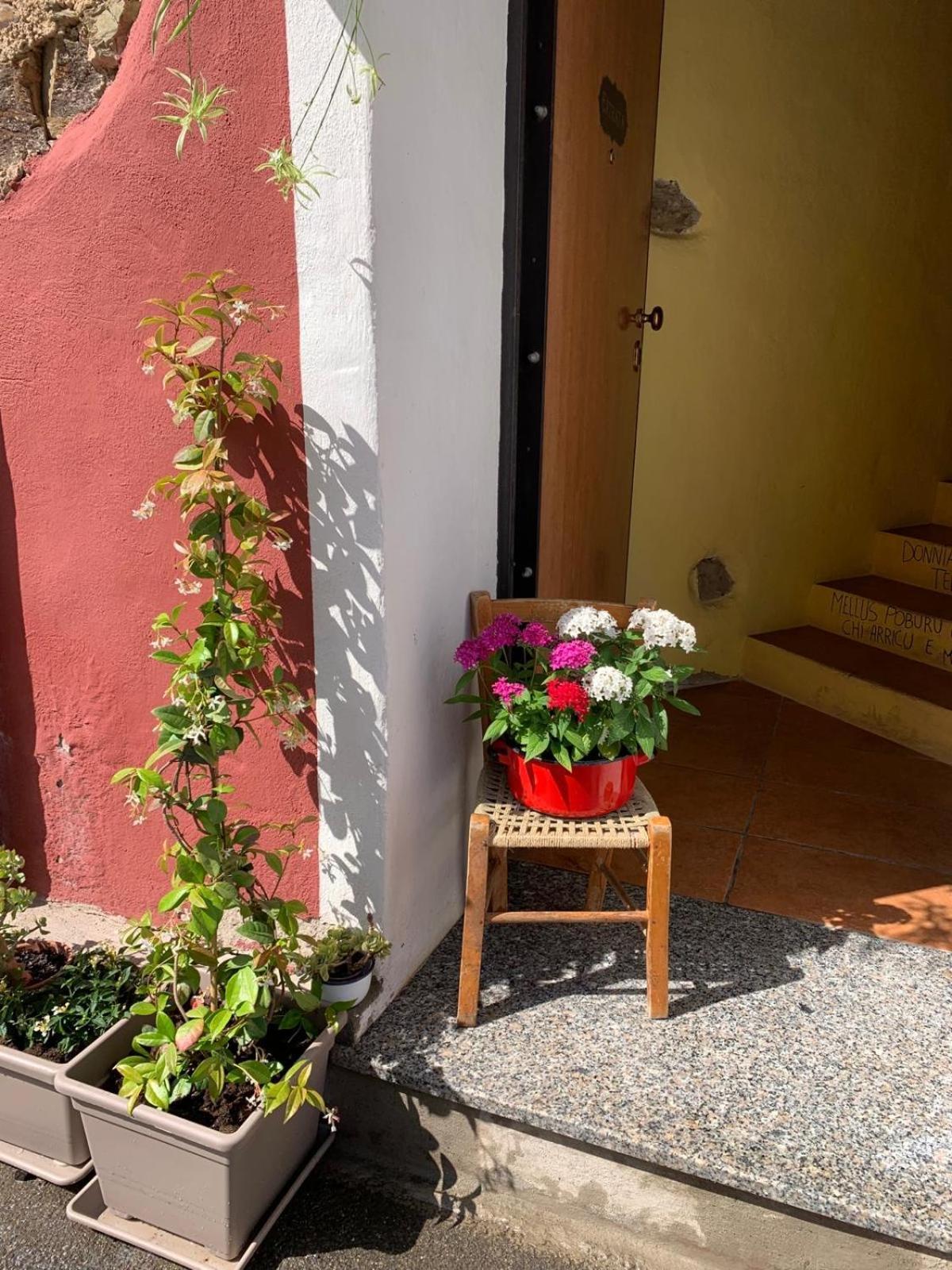 Affitta camere Tzia Licca Teulada Esterno foto
